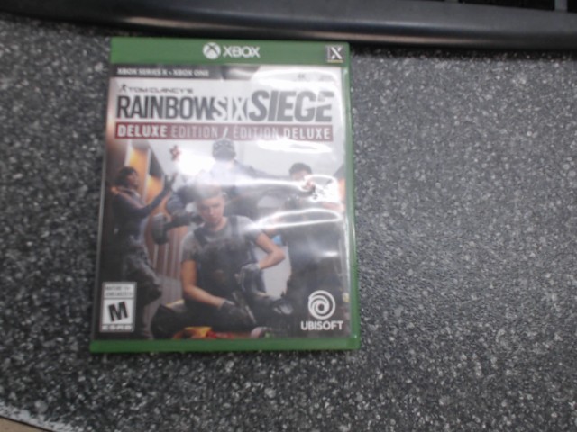 Rainbow six siege (deluxe edition)