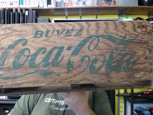 Caisse antique coca-cola