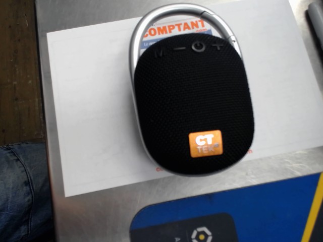 Speaker bluetooth