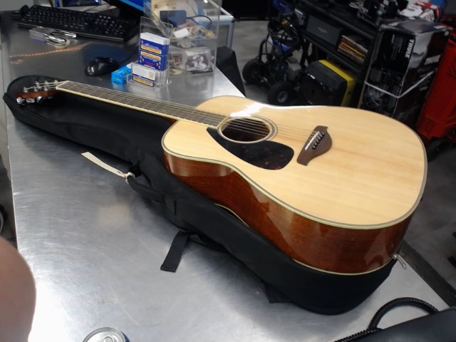 Yamaha guitar dcase mou