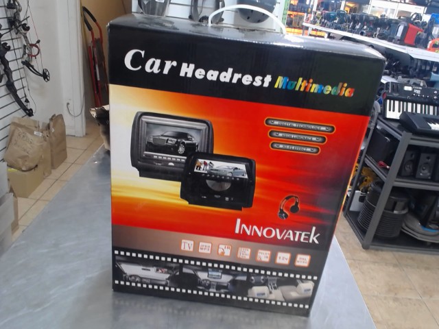Car headrest dans boite + acc gs