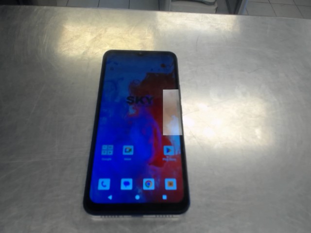 Cellulaire sky 65 pro 128gb