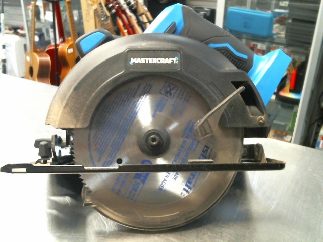 Scie circulaire mastercraft