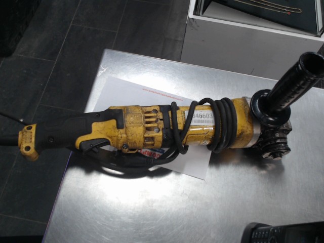 Grinder dewalt avec poigner