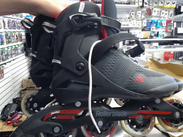 Patin a roue allign� grandeur 9 homme
