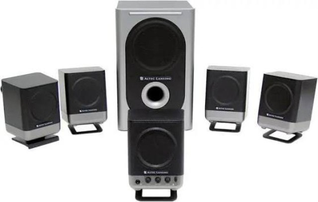 Powered audio surround sound system