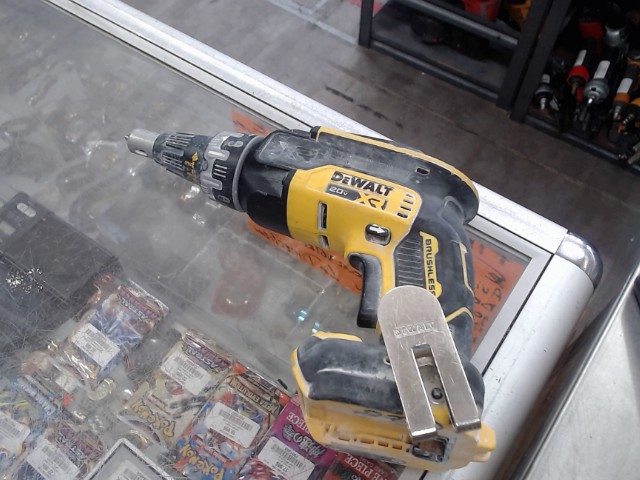 Drill a gypse 20v no batt/chrg