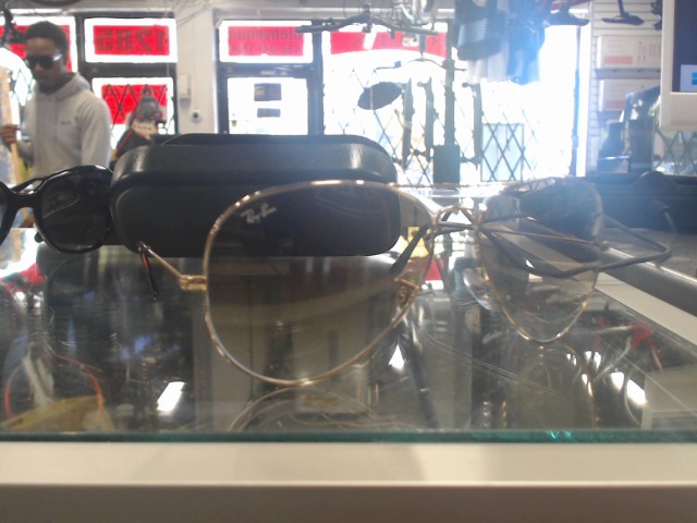 Ray ban aviator gradient