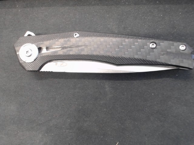 Zero tolerance 0707 en boite