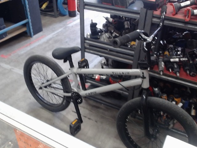 Bmx gris(brake briser)