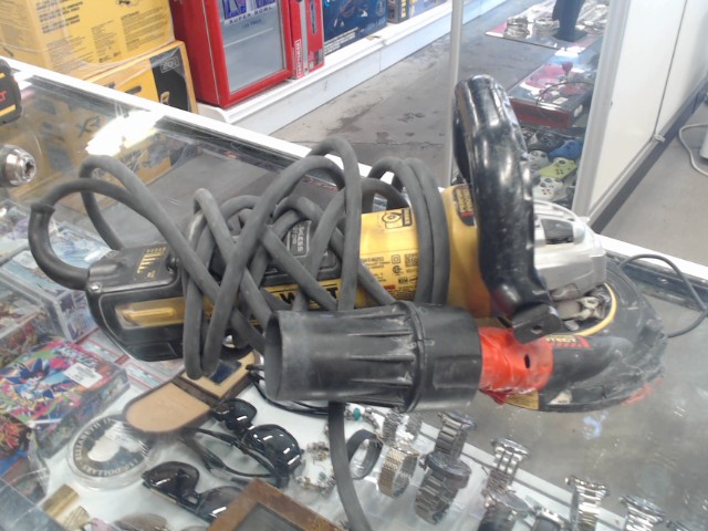 Dewalt 5