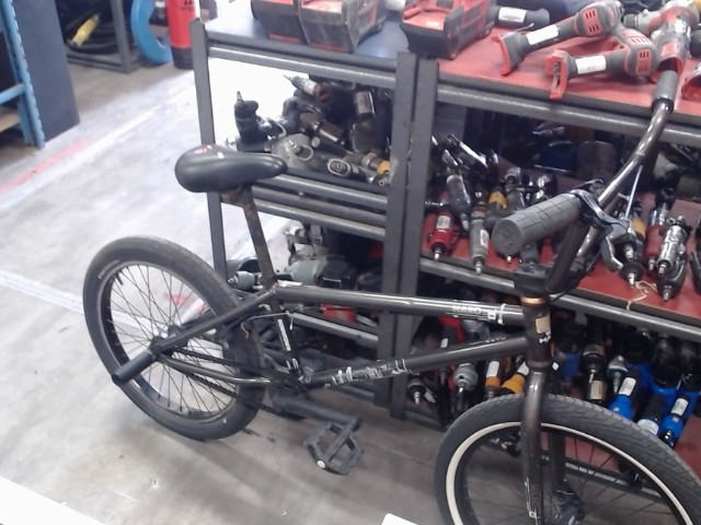 Bmx de park (frein arriere)