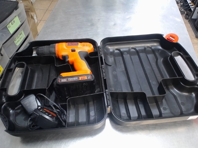 Drill b&d + batt charg