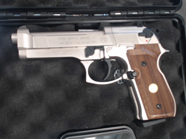 Umarex pietro beretta 92fs bb gun in box