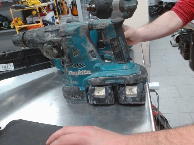 Bohrhammer avec 2 batterie