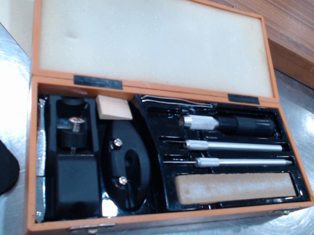 Kit d'outils pour bois