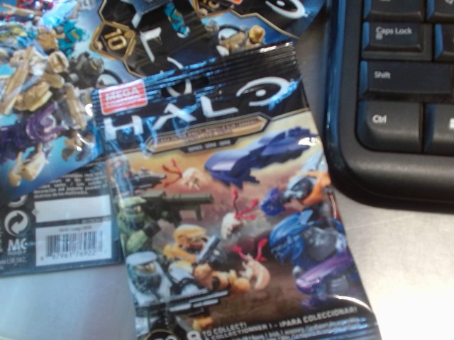 Halo 10th anniversary mega construx____