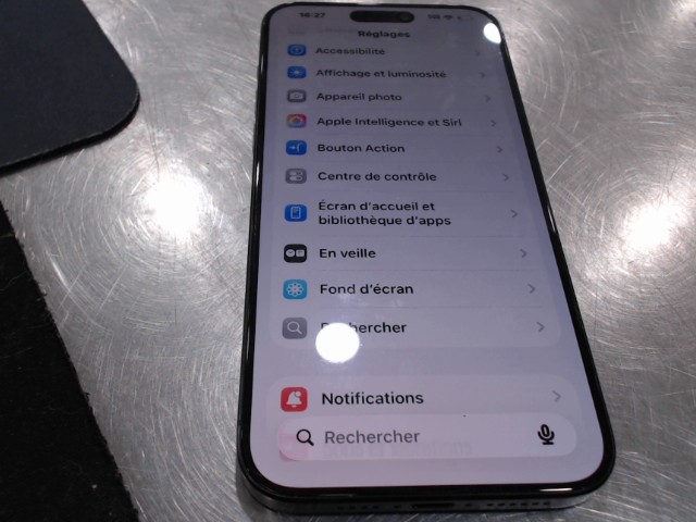 Iphone 15 pro max 94%