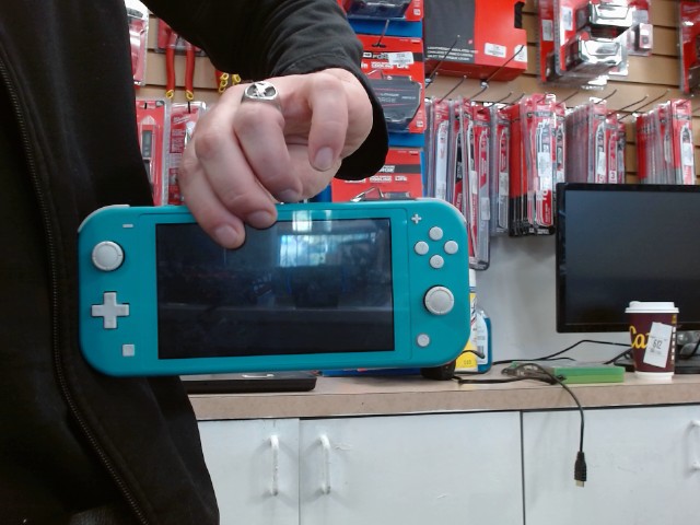 Nintendo switch lite
