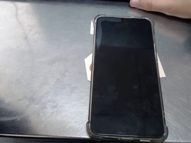 Samsung galaxy s25 128gb no chrg/case