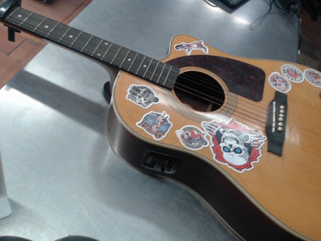 Guitare acoustique