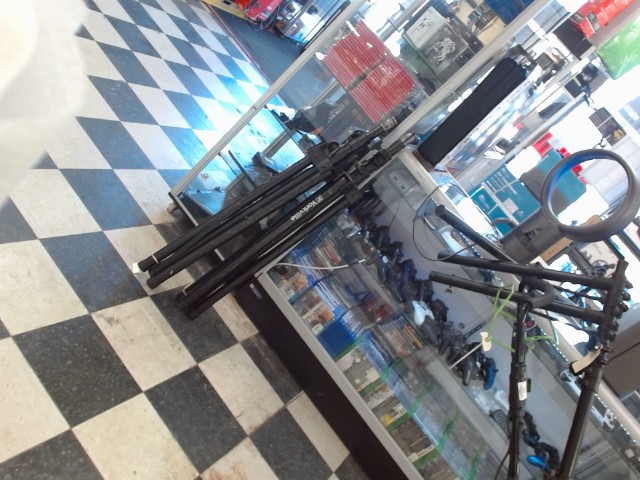 Paire stand