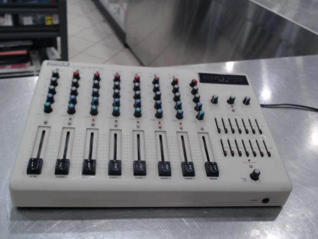Mixer 8 entr�e