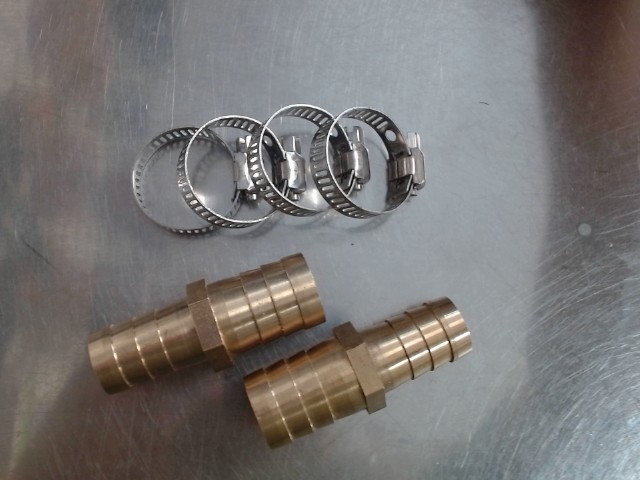 2 pieces de raccord de tuyeau