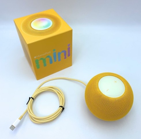Home pod mini jaune dans la boite