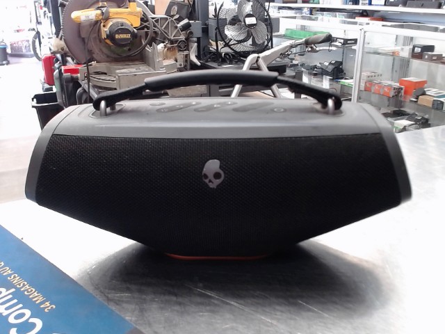 Speaker bluetooth