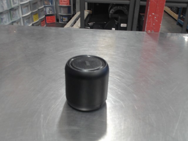 Speaker bluetooth no chrg