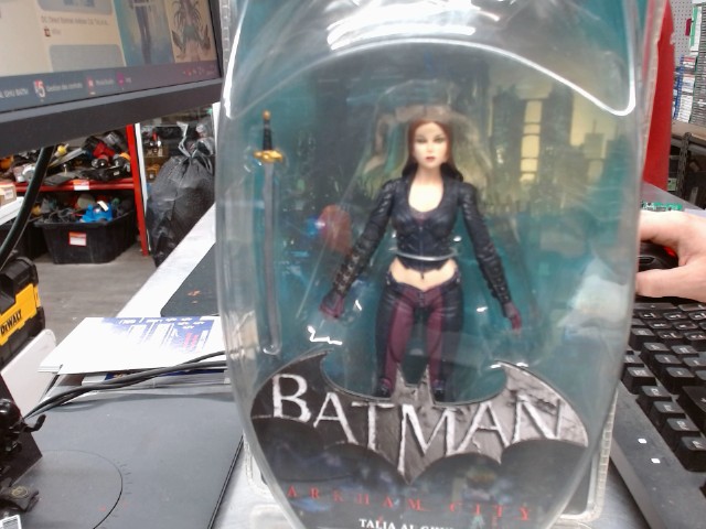 Batman arkham city talia al ghul serie 4