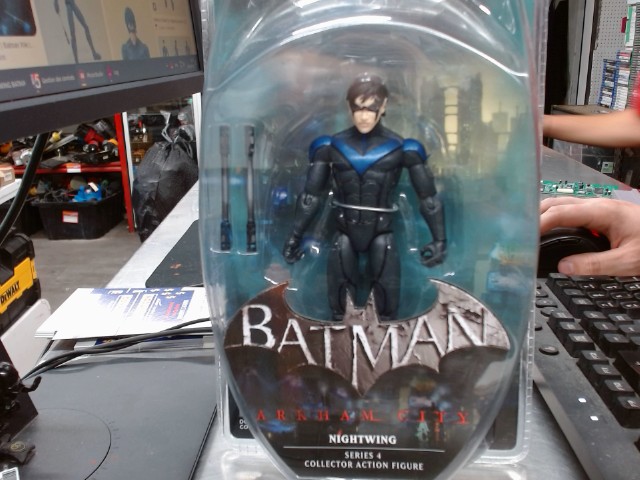 Batman arkham city nightwing serie 4