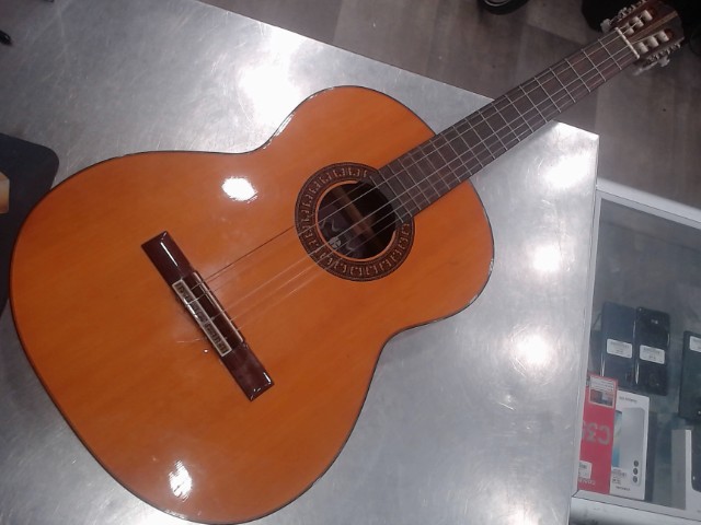 Guitare classsique vintage 1980's