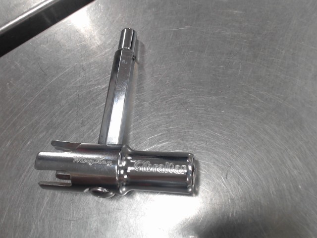 Wing key all-in-one tool