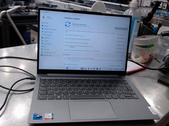 Azerty i5-1240p/16goram/256ssd + ac