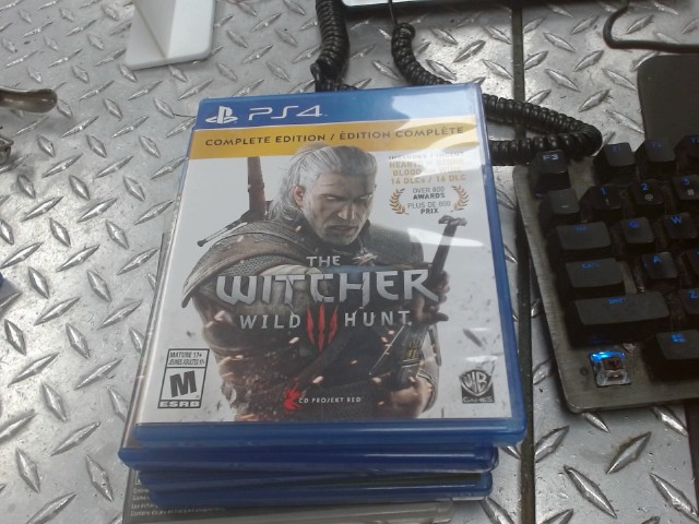 The witcher wild iii hunt