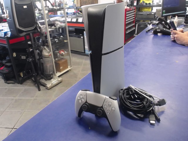 Console playstation 5 digitale +acc