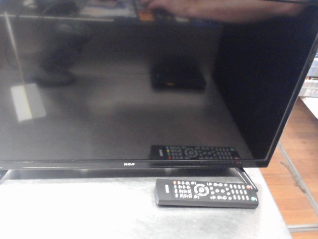 Television 24 pouces + manette