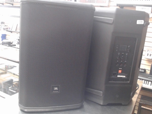 Spaker amplifier jbl