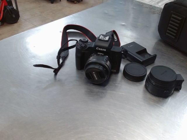 Ii  camera canon + lentille 15-45