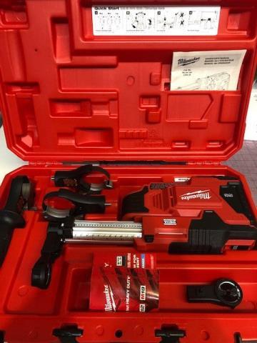 Milwaukee hammervac universal dust extra