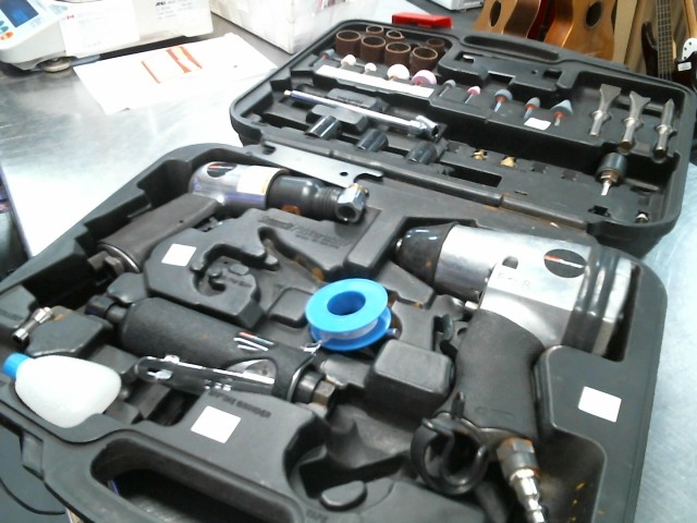 Kit doutils pneumatique