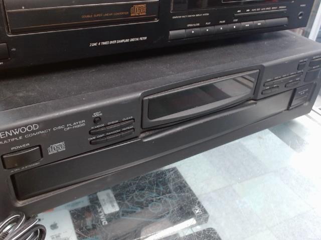 Lecteur 5cd