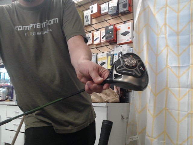 Golf pride grip + taylormade wedge