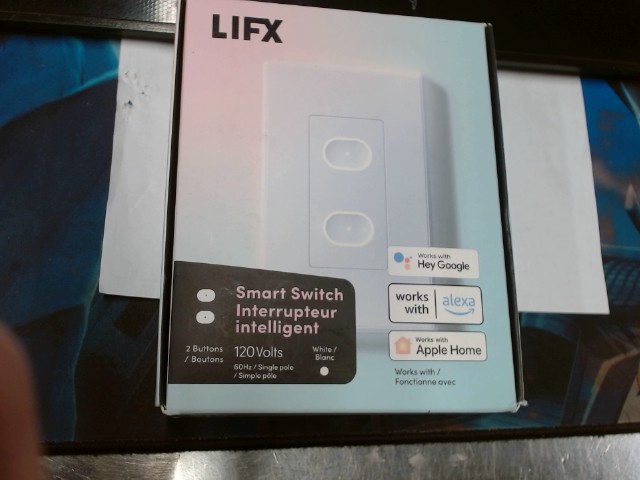 Interrupeteur intelligent lifx