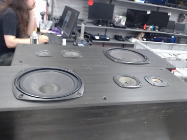 2 speaker kenwood 3 5555