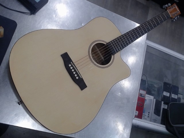 Guitare acoustique+softcase
