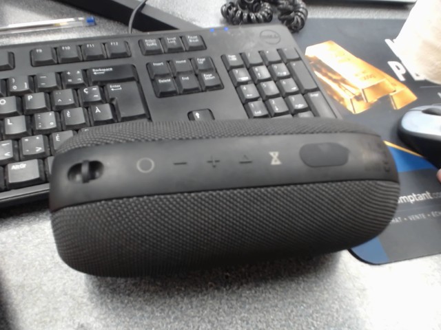 Speaker bluetooth waterproof