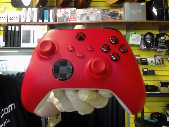 Manette rouge